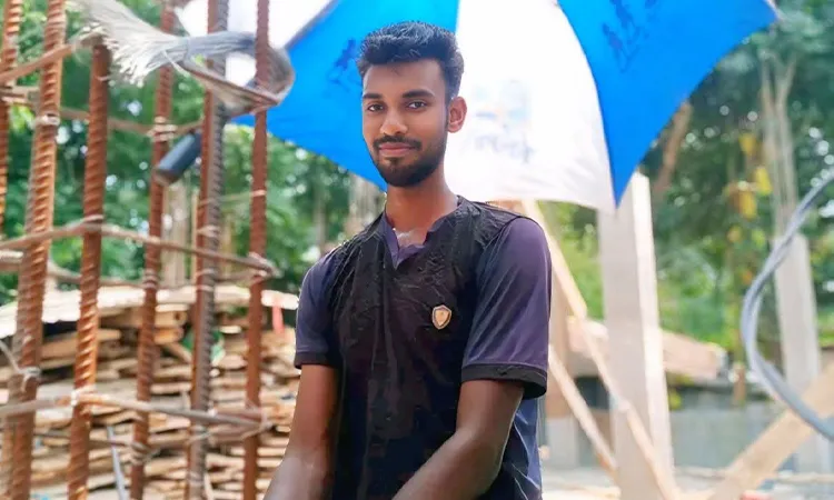 The deceased, Shakil, was the son of Sakhawat Hossain Sakku from Bagber area under Sariakandi Police Station.