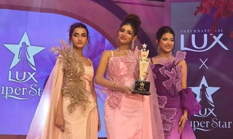 Rajshahi’s Bidushi Bornita Wins Lux Superstar 2025 After Seven-Year Hiatus
