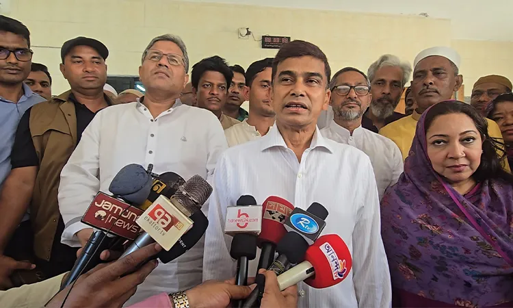 Govt to Ensure Diesel and Power for Farmers: Farhad Azad