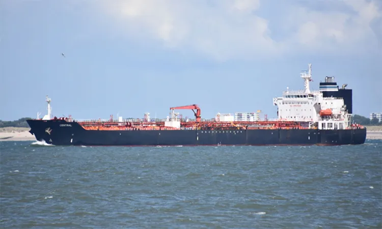 Two Fuel Ships Carrying 51,000 Tonnes to Arrive Wednesday