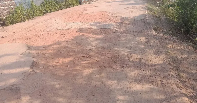 Photo: Paikgachha-Soladana Road Becomes Dangerous Death Trap