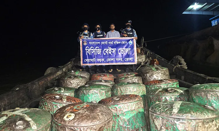 Coast Guard Seizes 4,200 Liters of Illegal Fuel in Bhola