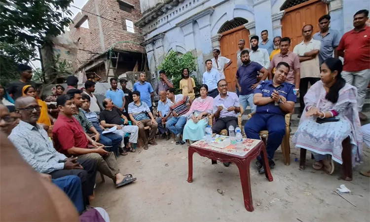 Road Reopened in Narail’s Lohagara After 5-Hour Mediation