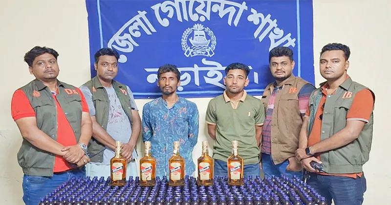 398 bottles of Iscaf seized in Narail, 2 arrested