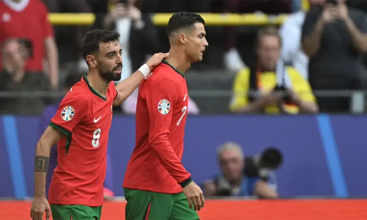Bruno Fernandes and Cristiano Ronaldo,  Portugal Football Star