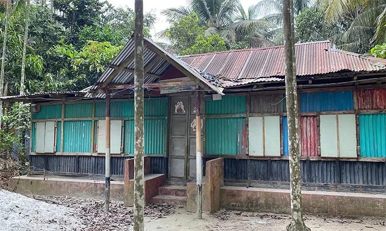 Elderly Mother Driven from Home After Son's Abuse Leads to Father’s Death