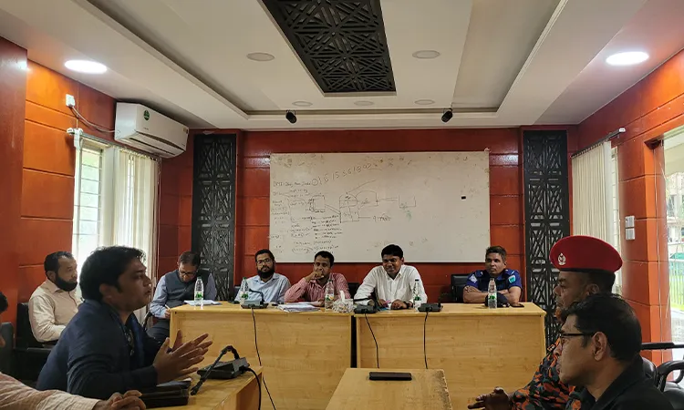 Upazila Executive Officer (UNO) Mohammad Shahjahan, the Disaster Management Committee discussed urgent measures to protect lives and property.