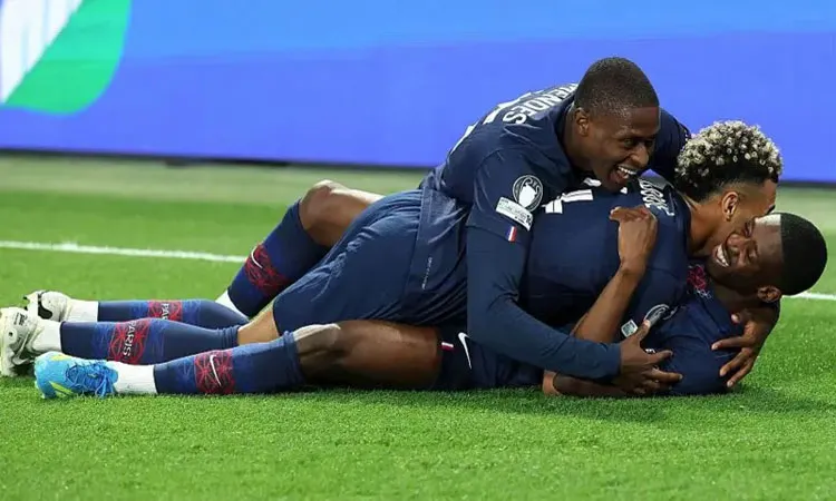 Paris Saint Germain's Georgian forward Khvicha Kvaratskhelia scored two goals against Bayern Munich in the first leg of the UEFA Champions League semifinal.