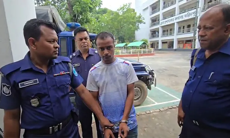 Fake Journalist Johnny Biswas Arrested in Faridpur.