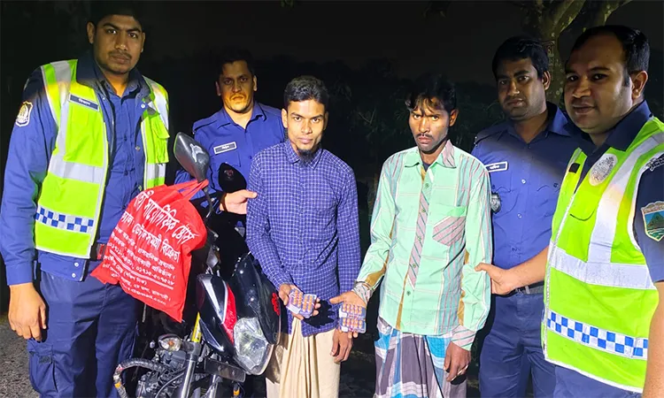Two Arrested with 400 Tapentadol Tablets in Porsha, Naogaon
