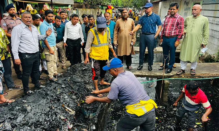 Citizen Awareness Vital to Resolve Waterlogging: CCC Mayor