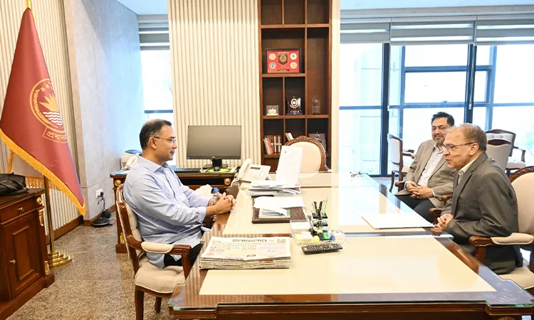 TIB Chief Meets PM Tarique Rahman on Anti-Corruption Steps