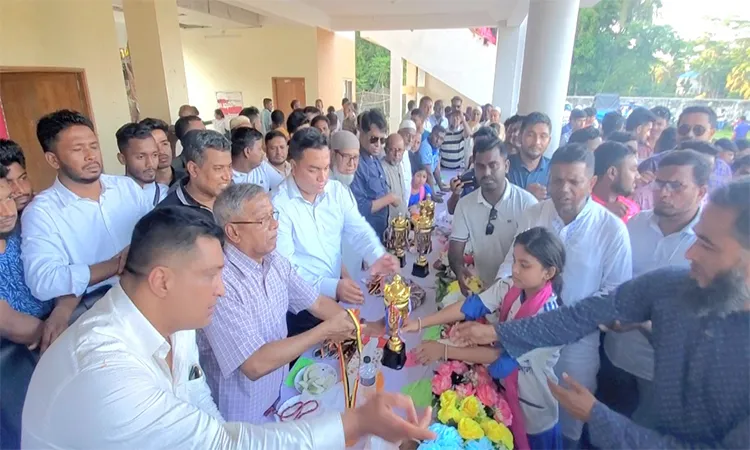 MP Alhaj Hafiz Ibrahim at Amirjang Ghaznavi Stadium.
