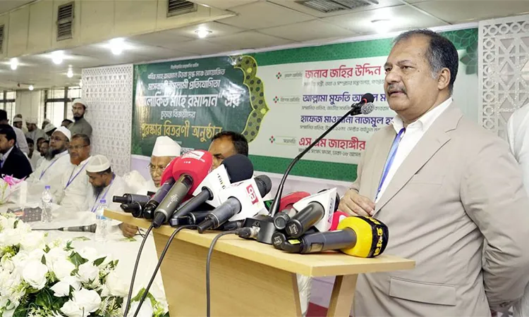 Minister Zahir Uddin Swapan