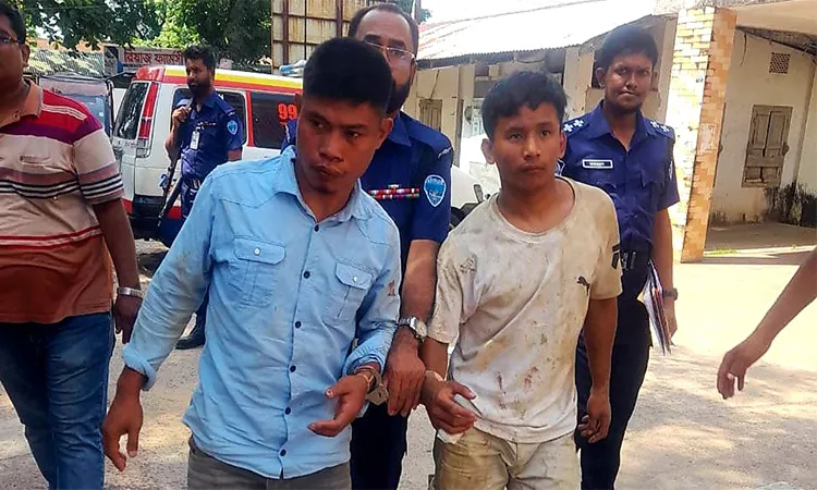 The arrestees were identified as Ronel Chakma, 28, a designated UPDF collector, and organization members Sweethoai Marma, 35, and Raju Marma alias Saching, 19.