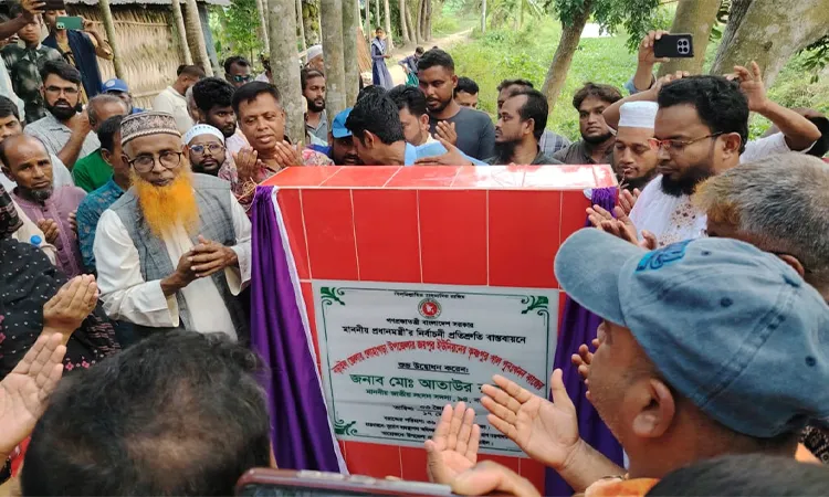Two Canal Re-Excavation Projects Launched in Lohagara