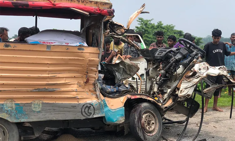 2 Dead, 10 Injured in Sunamganj Highway Bus Collision