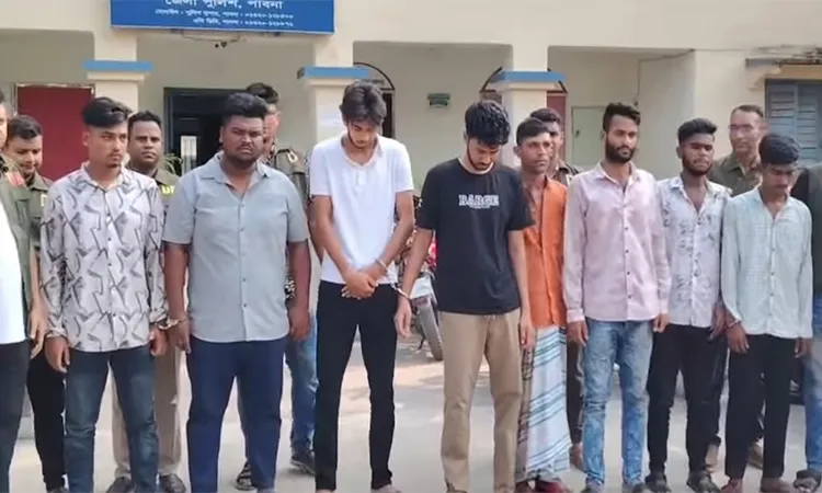 The gang claimed they had detained the two youths along with a girl and demanded a ransom of Tk 3 lakh for their release.