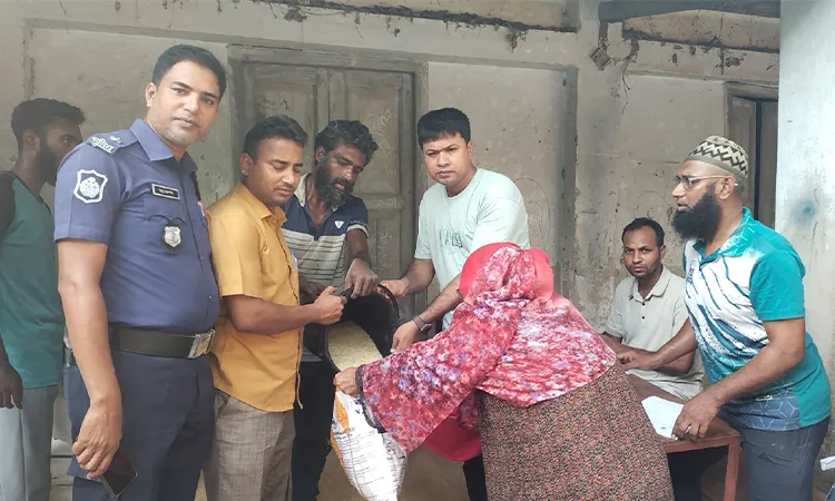 VGF Rice Distributed to 4,625 Families in Paikgachha