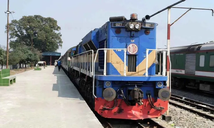 About 500 passengers are stranded at Laksam railway station
