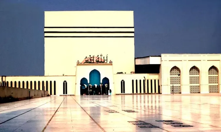 The National Mosque Baitul Mukarram