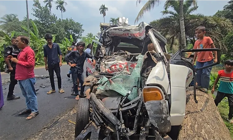 The deceased have been identified as Alamgir Hossain (58), his brother Jahangir Hossain (62), Alamgir’s wife Khushi Begum (45), and Jahangir’s wife Majeda Begum (50).