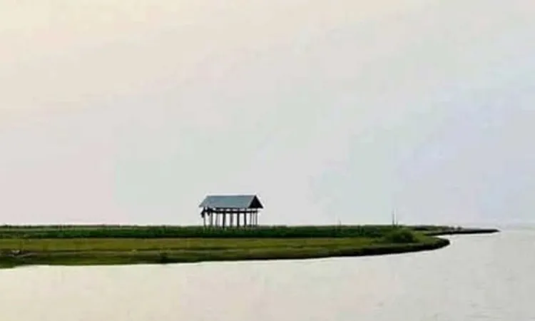 Local sources said the Meghna River embankment at Char Alexander, popularly dubbed