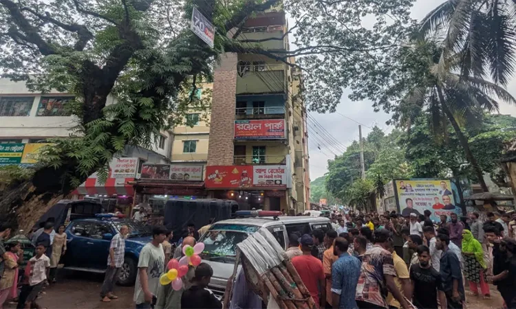 Bodies of man woman recovered from Chittagong hotel Chittagong Bureau