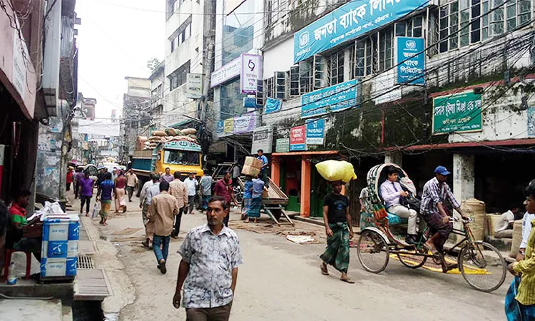 Chittagong’s Khatunganj Wholesale Market Sees Slow Post-Eid Start