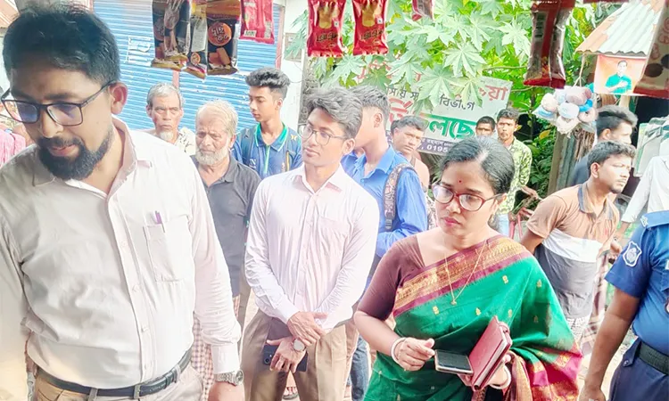 Narail Mobile Court Fines Two Businesses Tk 12,000