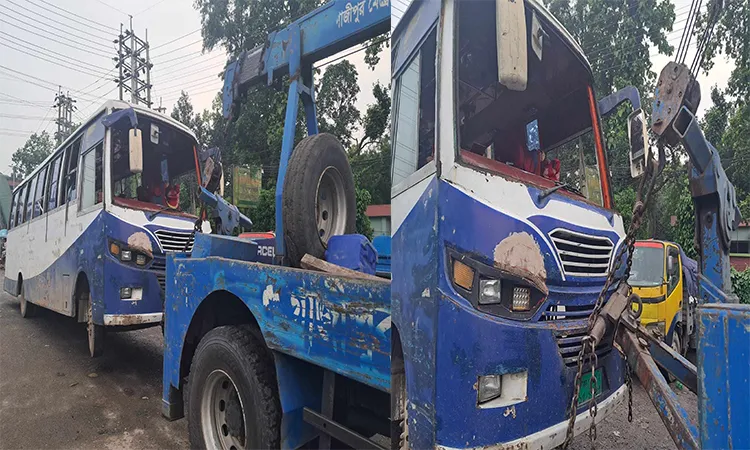 An Uttara University transport bus carrying 30 passengers lost control and rolled over in the Rajendrapur area of Gazipur.