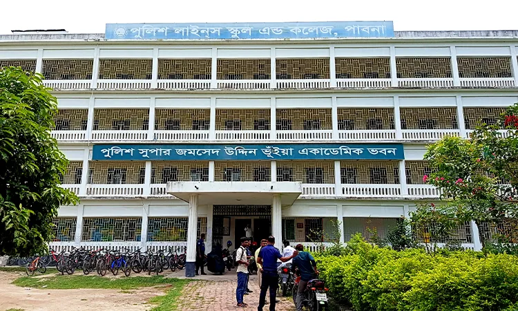 Classroom Fan Falls and Injures Student in Pabna School