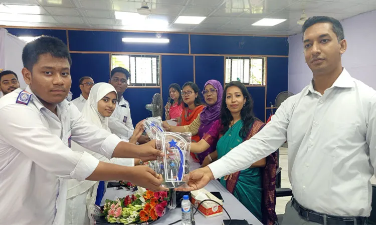 Haldia Government Multipurpose High School won first place.