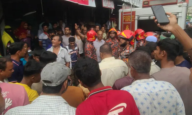 Man Electrocuted While Clearing Roof Water in Pabna