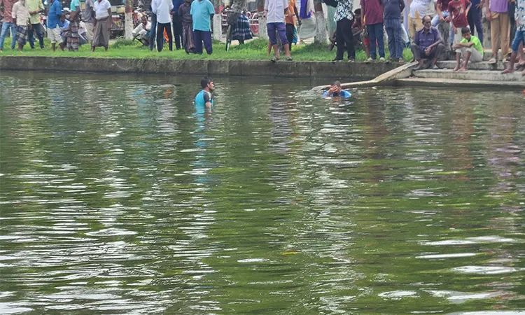 Dinajpur: Student Drowns in Phulbari School Pond