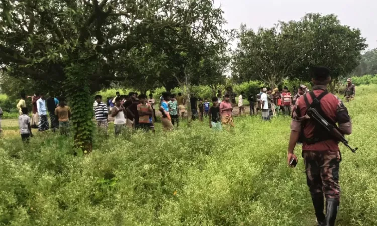 BGB, Villagers Foil BSF Push-In Attempt at Shibganj