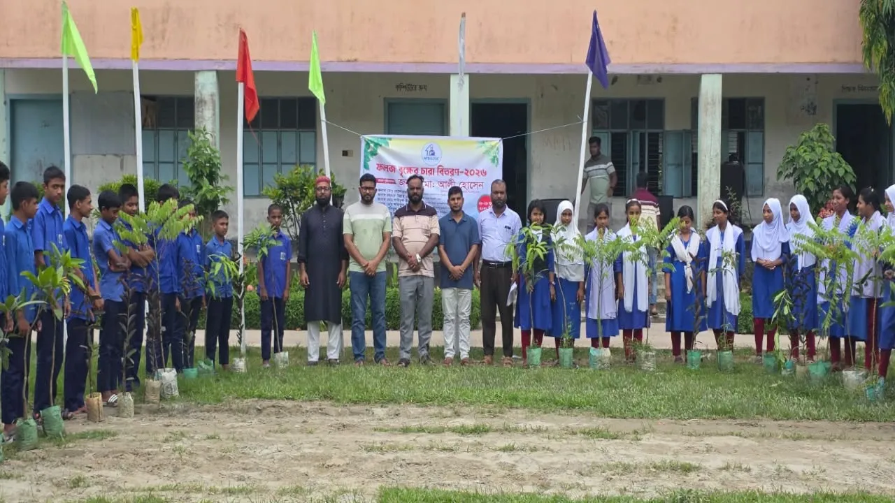 300 Fruit Tree Saplings Distributed to Monohardi Schools