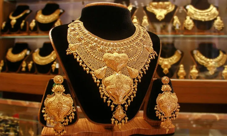 The new prices apply at all jewellery shops nationwide until further notice.