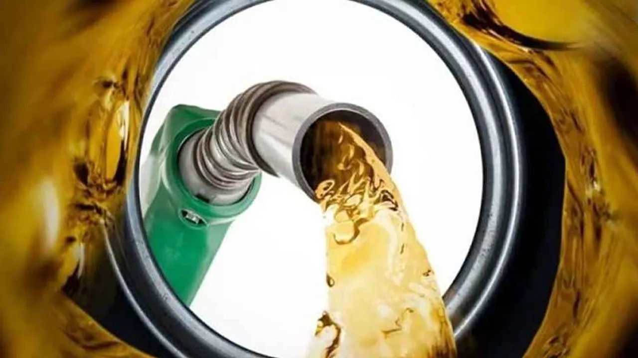Oil Prices Hit 4-Month Low Amid Diplomatic Progress