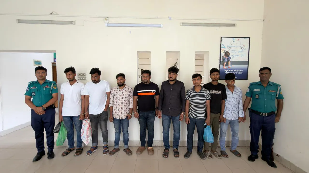 11 Arrested for Armed Extortion Attempt in Tongi