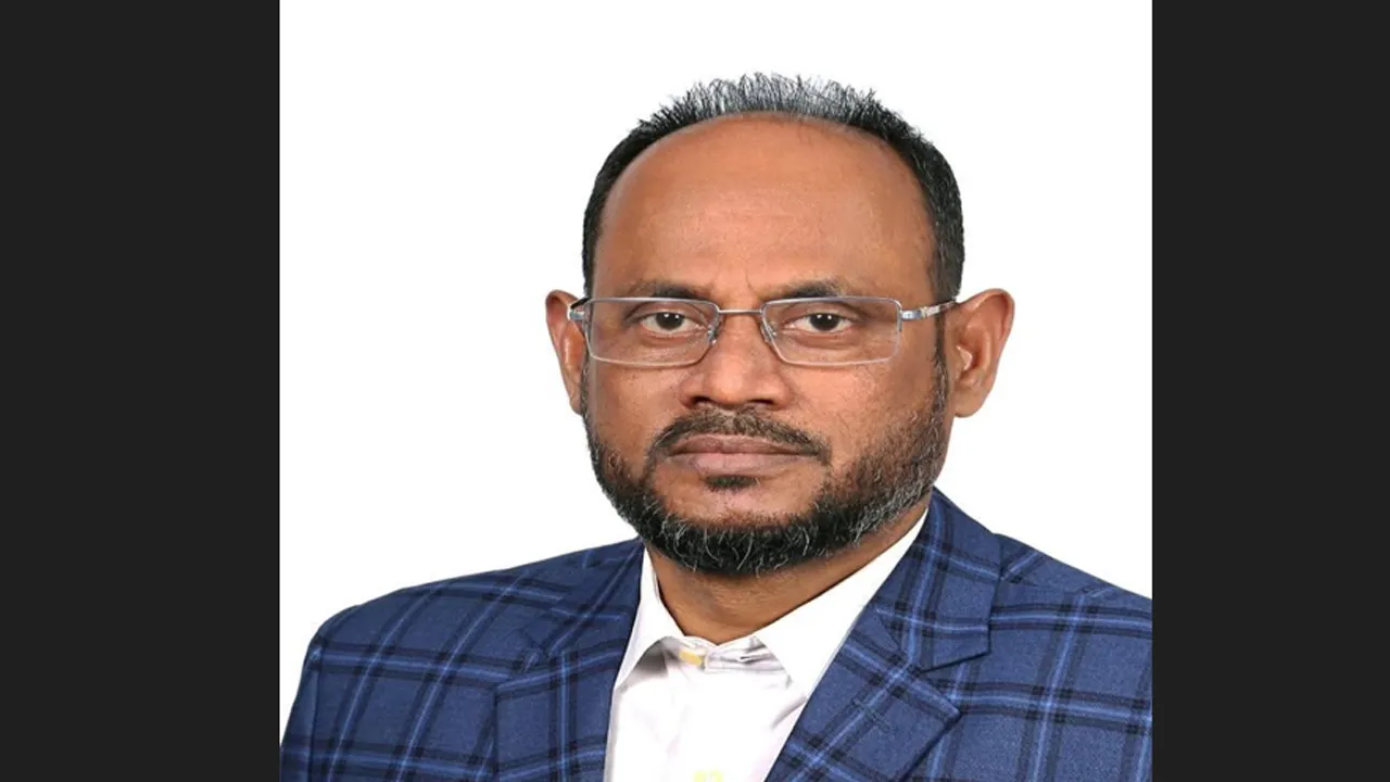 State Minister Rescues Abandoned Centenarian in Tangail