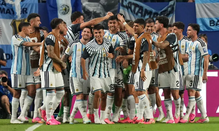Argentina advanced to face Egypt, which beat Australia in a penalty shootout earlier Friday, in Atlanta on Tuesday.