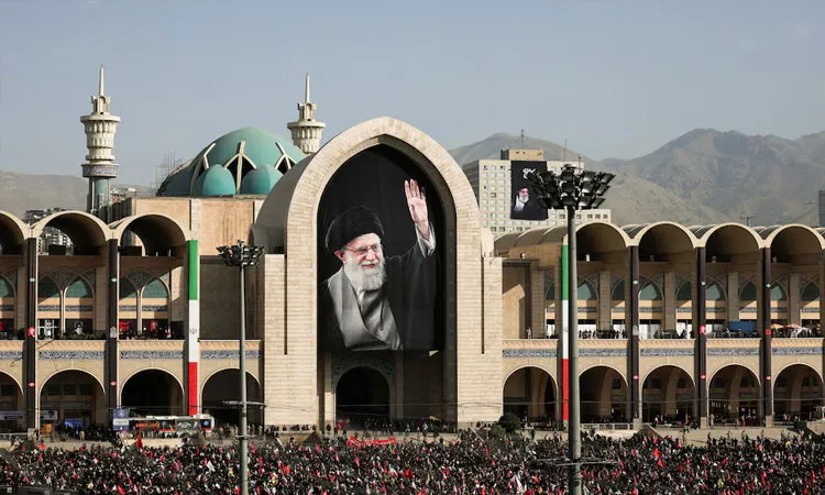 The public farewell ceremony for the Martyred Supreme Leader of the Islamic Revolution Ayatollah Seyed Ali Khamenei officially began at 6:00 am on Saturday at Tehran's Imam Khomeini Grand Mosalla.