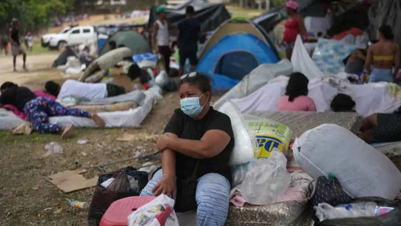Venezuela Earthquake Death Toll Nears 3,000; Thousands Still Missing