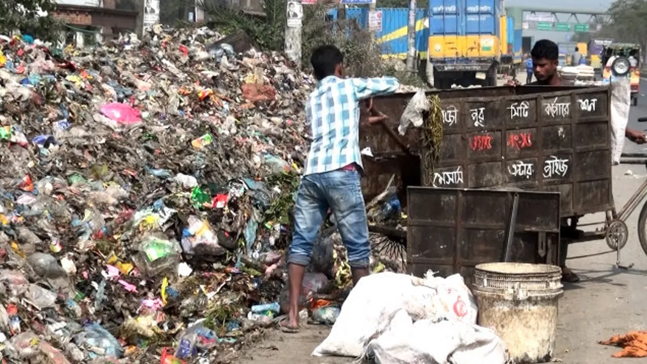 Government to Build Waste Dumping Yards in All 330 Municipalities