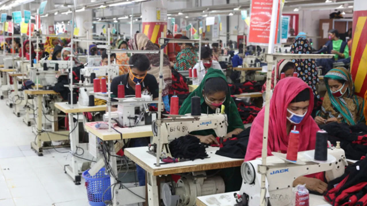 3 Chattogram Garment Factories Closed Over Structural Risks