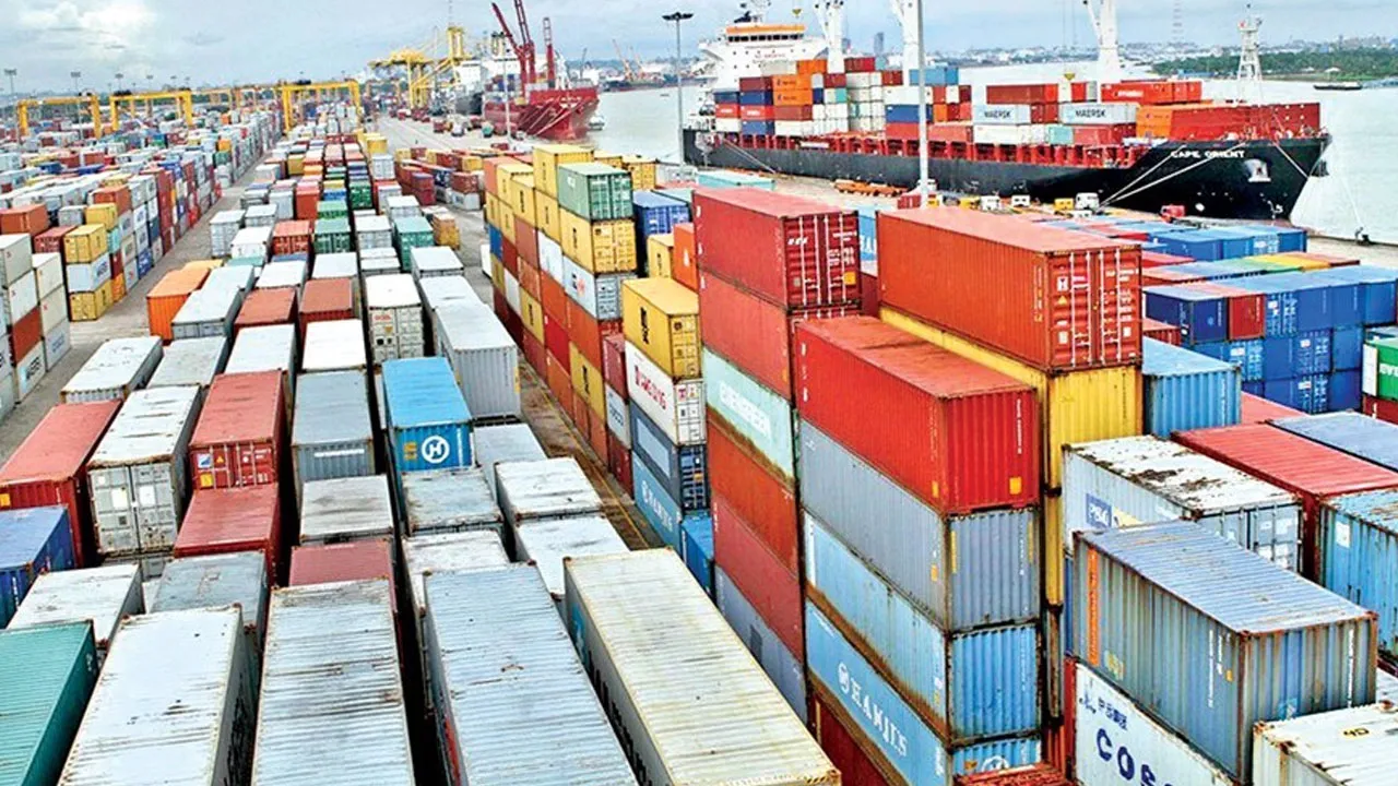 200 High-Risk Containers Untraceable at Chattogram Port