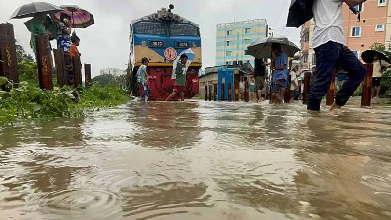 Record Rain Halts Chattogram-Cox’s Bazar Train Services