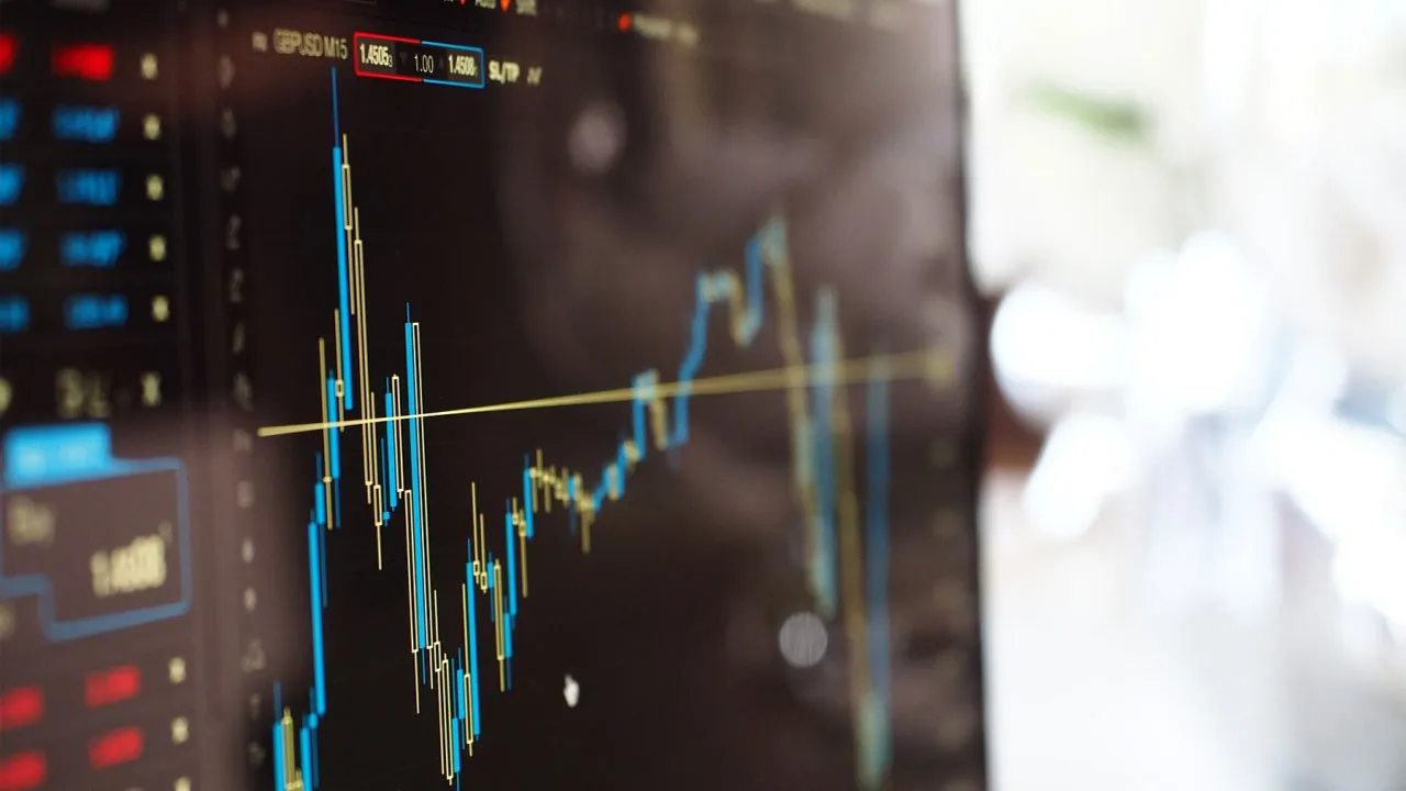 PM Pledges Legal Action Against Stock Market Manipulators