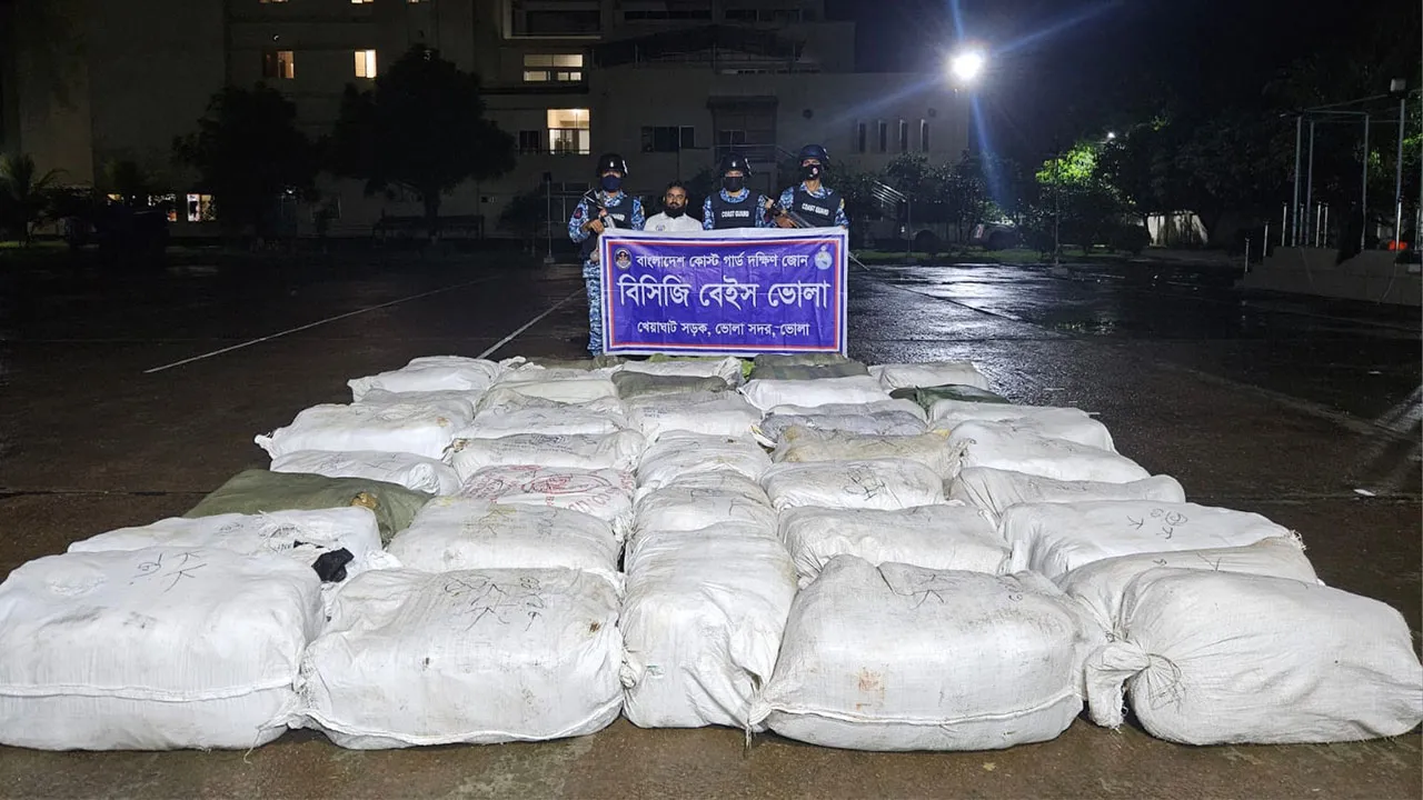 Coast Guard Seizes Banned Nets & Polythene in Bhola